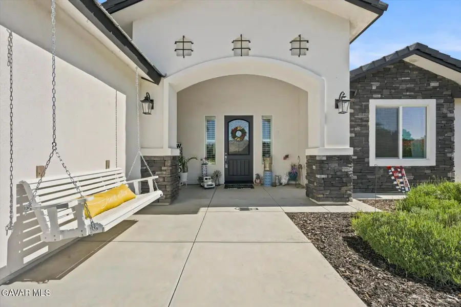 410 Rosehaven Lane, Tehachapi, CA 93561 - #3
