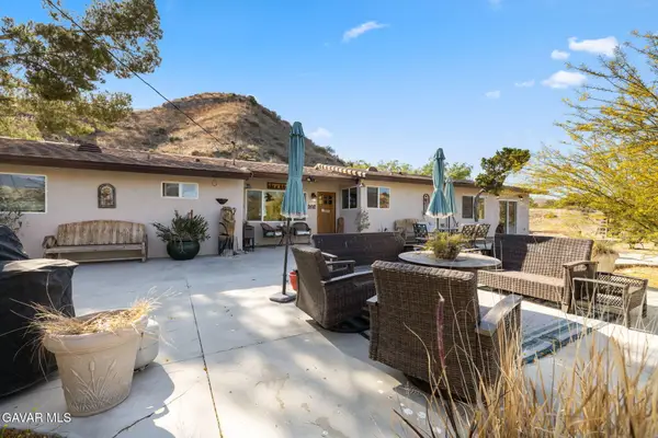 30325 N Brandywine Canyon Road, Canyon Country, CA 91351