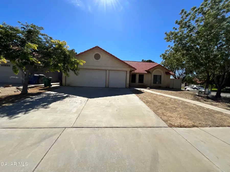 37539 Rose Street, Palmdale, CA 93552 - #2