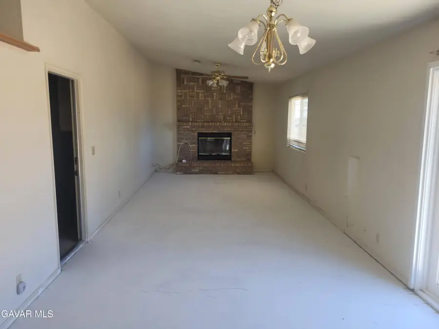 9012 Columbine Avenue, California City, CA 93505 - #3