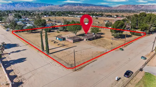 2714 W Avenue M8, Palmdale, CA 93551