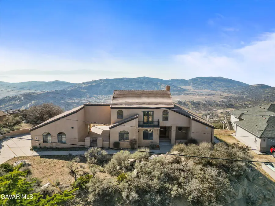 23901 El Rancho Drive, Tehachapi, CA 93561 - #2