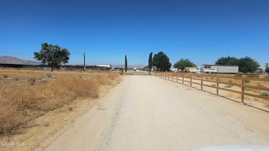000 E T6, Littlerock, CA 93543 - #3