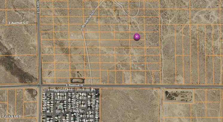 13xx E Vic Avenue G-8, Lancaster, CA 93535 - #2