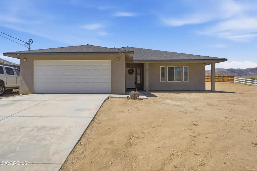 20601 Country Club Drive, Tehachapi, CA 93561 - #2