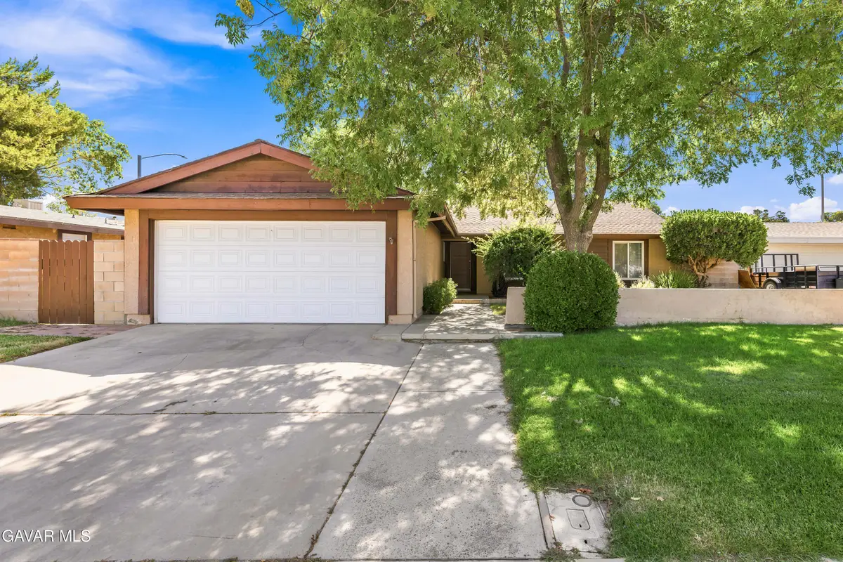 44330 Raysack Avenue, Lancaster, CA 93535 - #1