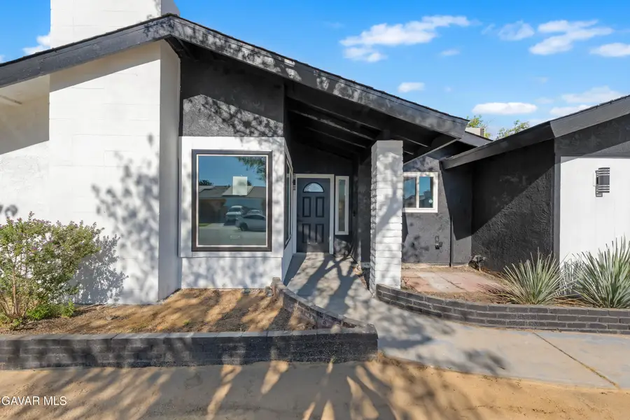 44934 Hanstead Avenue, Lancaster, CA 93535 - #3