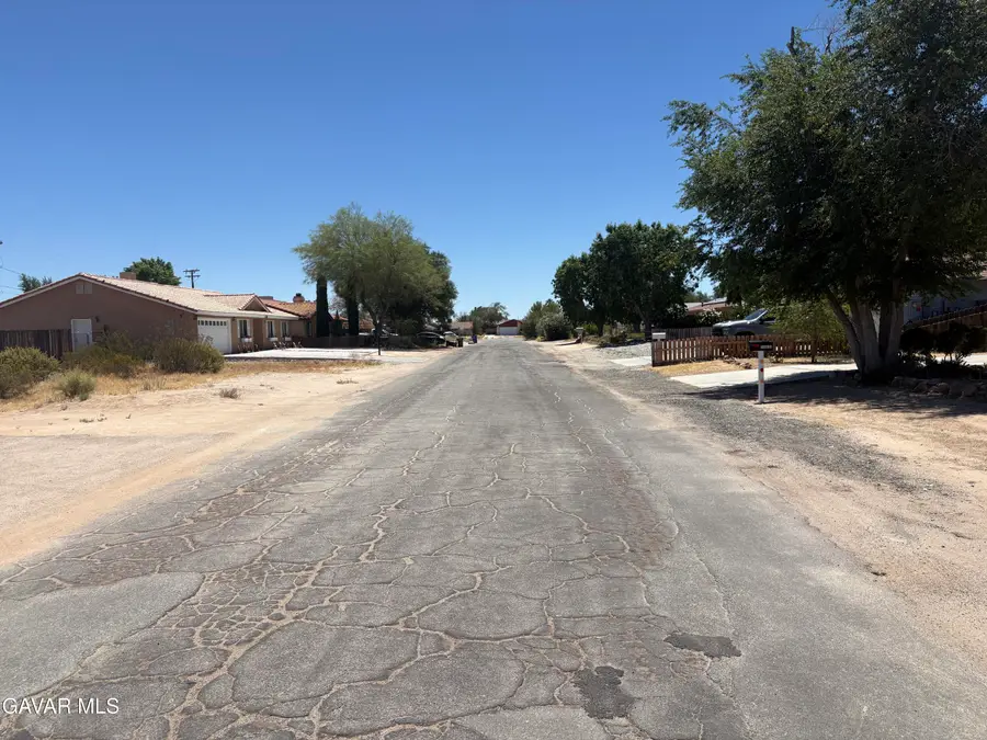 Reed Place, California City, CA 93505 - #2