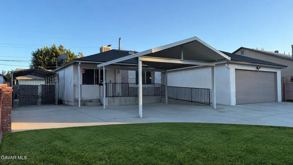1268 E Ave R-2, Palmdale, CA 93550 - #1