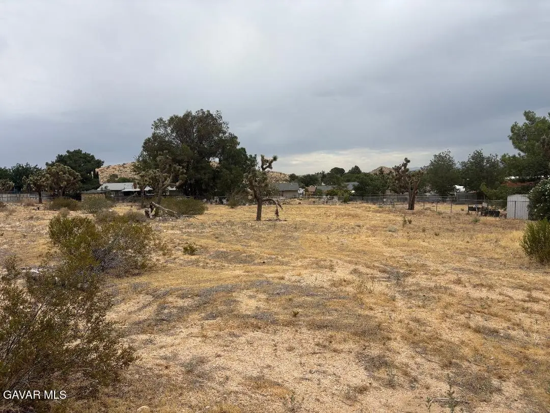 E 166th Street, Palmdale, CA 93591 - #1
