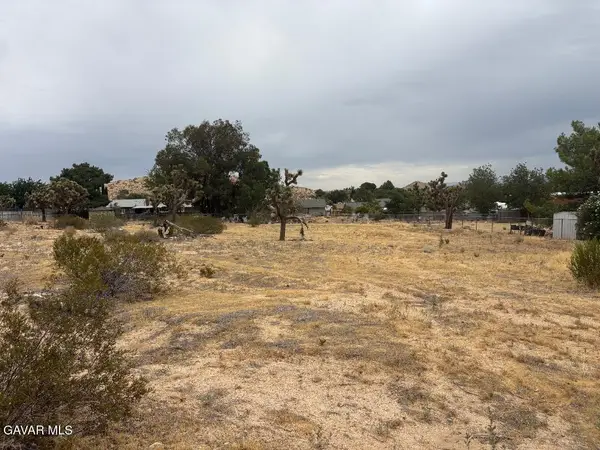 E 166th Street, Palmdale, CA 93591