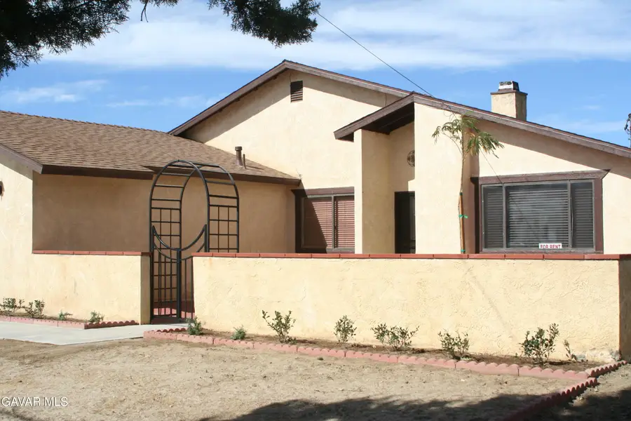 10133 E Avenue R8, Littlerock, CA 93543 - #2