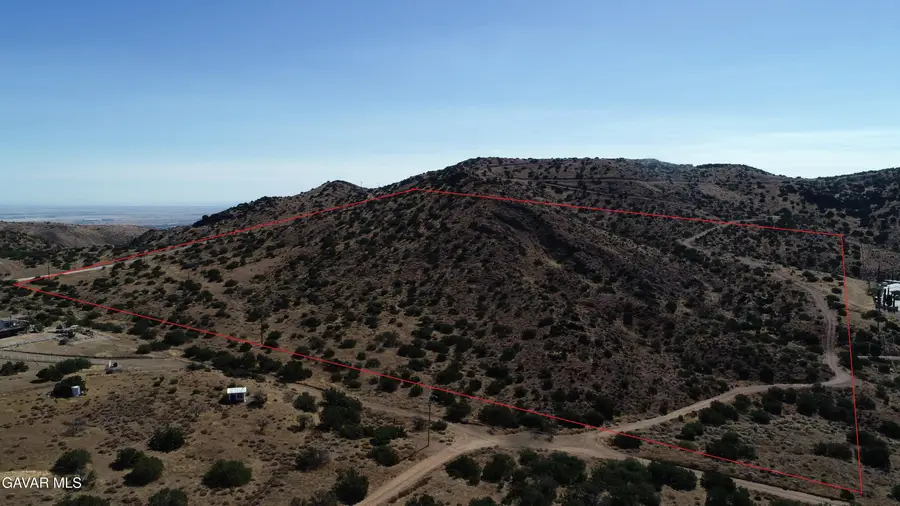 35300 Tuckerway Ranch Road, Palmdale, CA 93551 - #2