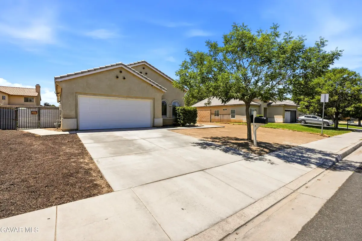 418 E Avenue J7, Lancaster, CA 93535 - #1