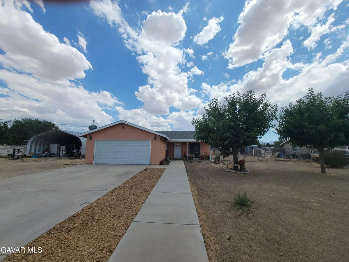 10216 E Avenue R 10, Littlerock, CA 93543 - #1