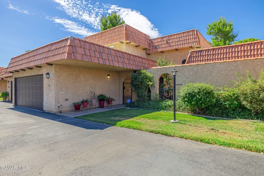 236 Shirley Lane, Palmdale, CA 93551 - #2