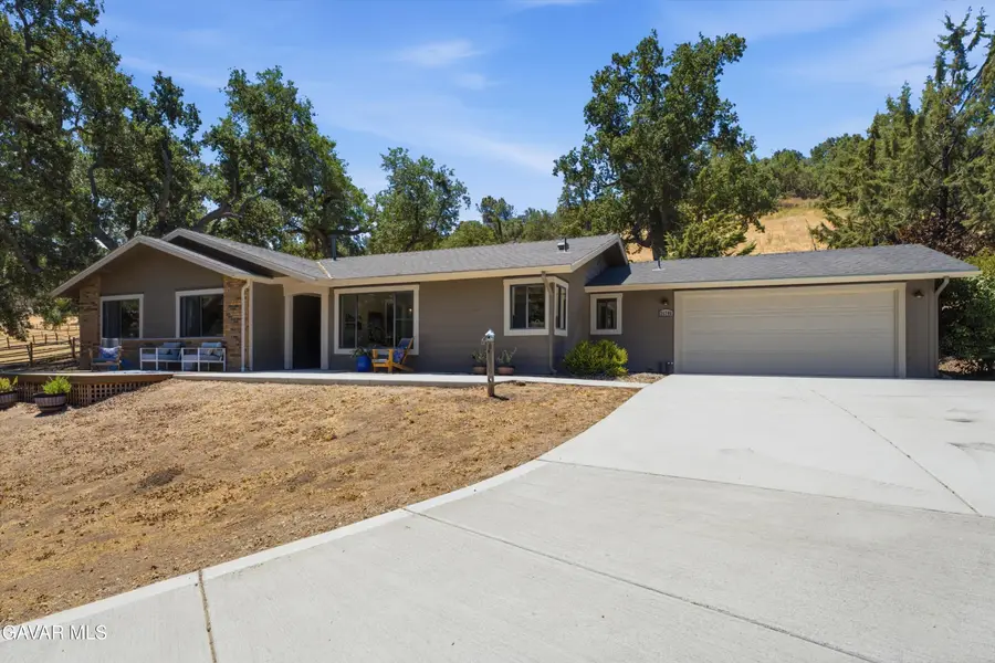 26780 Columbia Way, Tehachapi, CA 93561 - #2