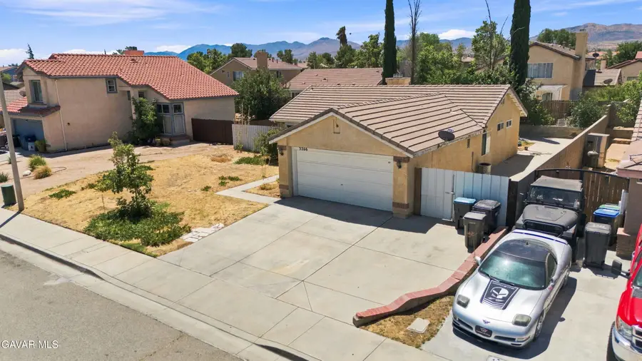3266 Viana Drive, Palmdale, CA 93550 - #2