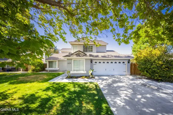 3225 W Ave J4, Lancaster, CA 93536