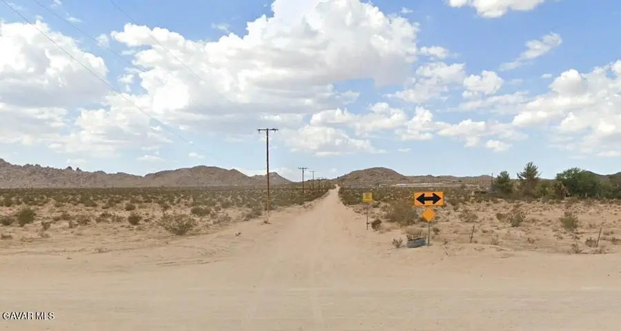 Vic Porter Rd & Autumn Dr, Lucerne Valley, CA 92356 - #2