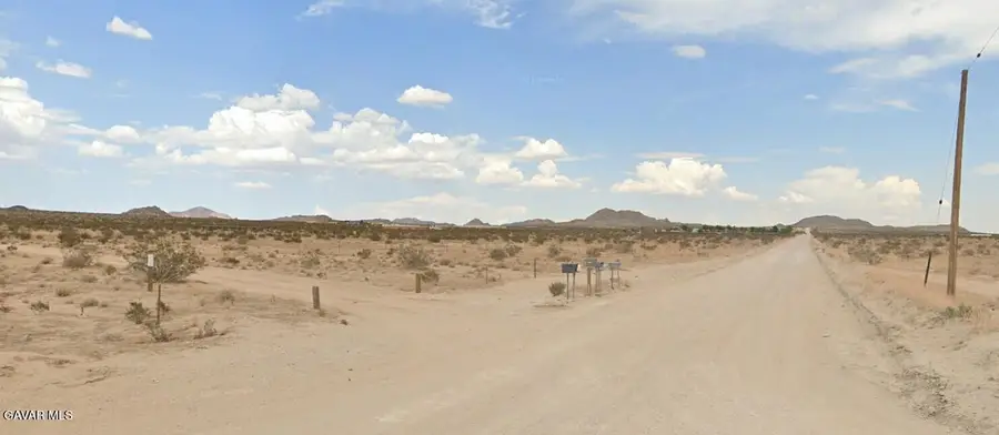 Vic Porter Rd & Autumn Dr, Lucerne Valley, CA 92356 - #3