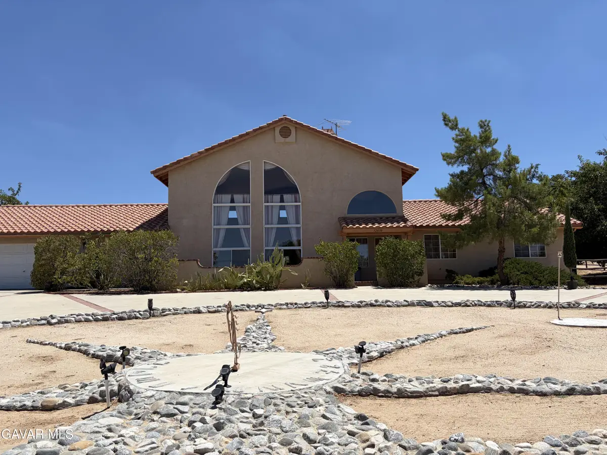 12830 E Avenue W13, Pearblossom, CA 93553 - #1