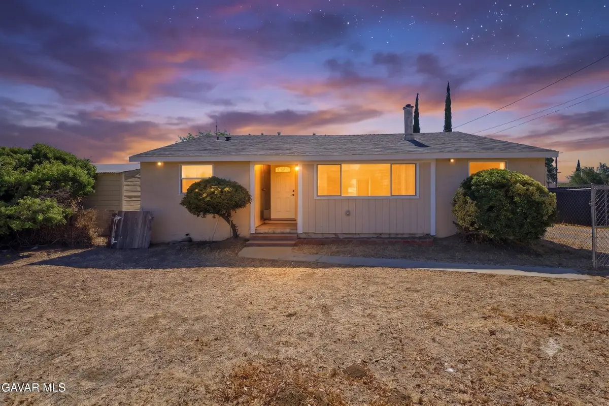 39018 8th Street, Palmdale, CA 93550 - #1