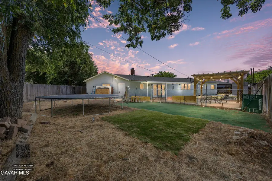 814 Bamboo Court, Tehachapi, CA 93561 - #3