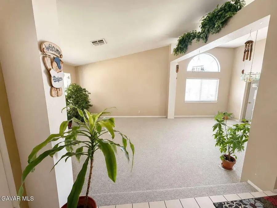 37305 Waterman Avenue, Palmdale, CA 93550 - #2