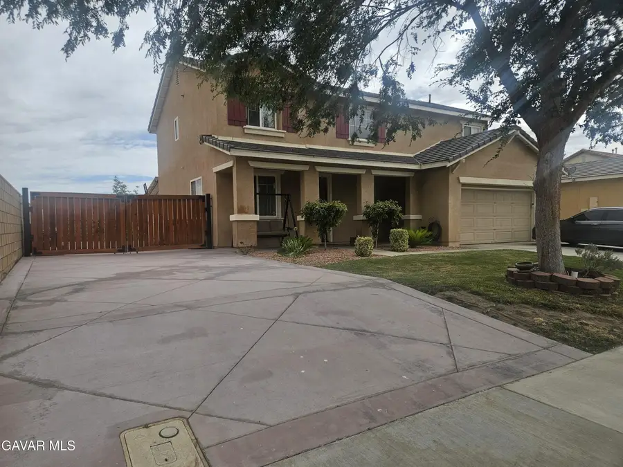 1054 E Avenue K-11, Lancaster, CA 93535 - #3