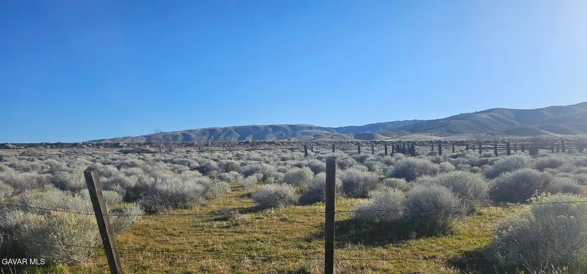 222nd St W / Avenue E11, Lancaster, CA 93536 - #1