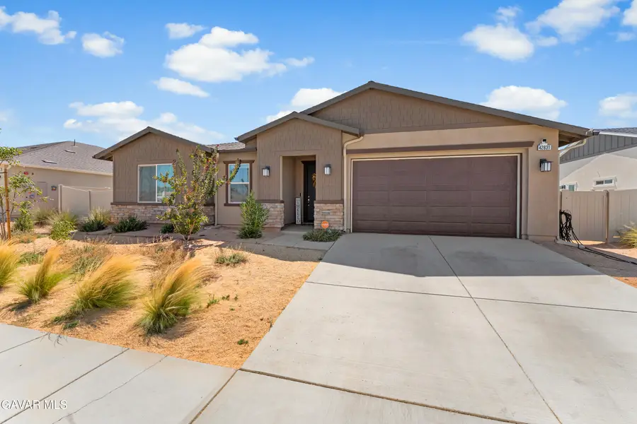 42831 Coronet Drive, Lancaster, CA 93536 - #3