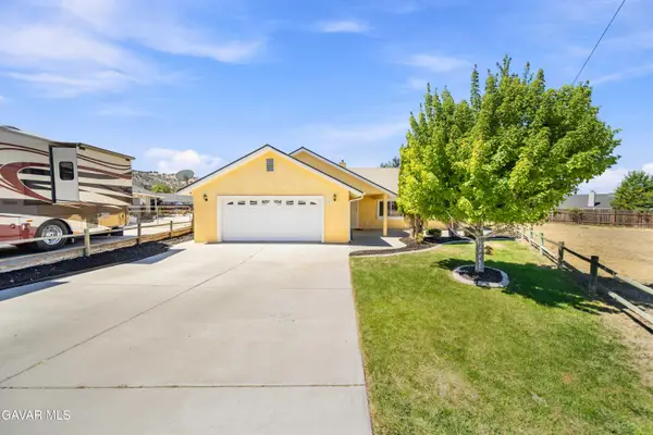 18101 Ghost Town Street, Tehachapi, CA 93561