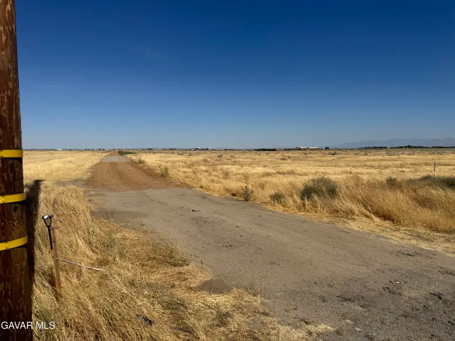 W Cor 90th St. West & A10 Street, Lancaster, CA 93536 - #2