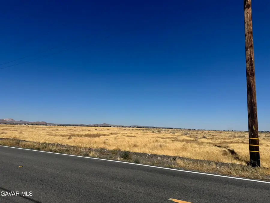 Cor Avenue 90th Stw & A12 Street, Lancaster, CA 93536 - #2