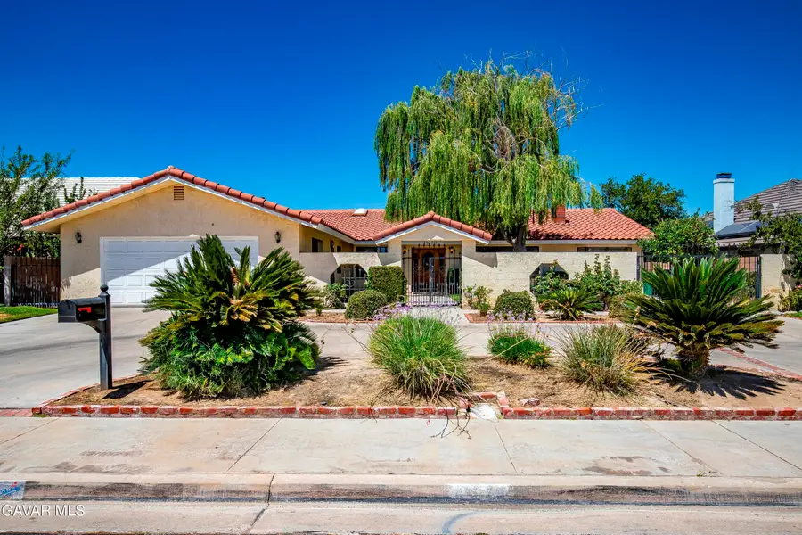 43029 Ed Halley Place, Lancaster, CA 93536 - #2