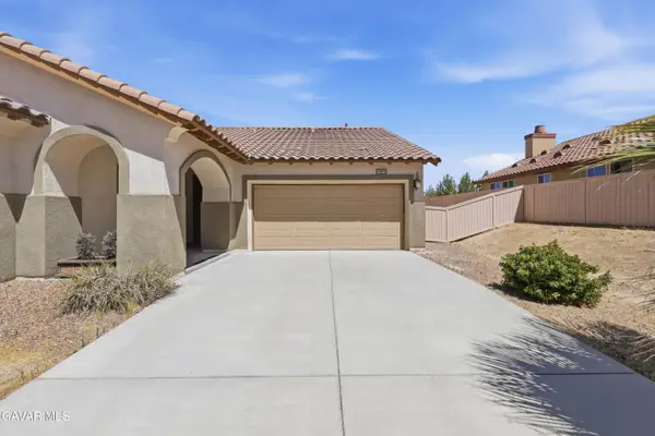 43826 Countryside Drive, Lancaster, CA 93536