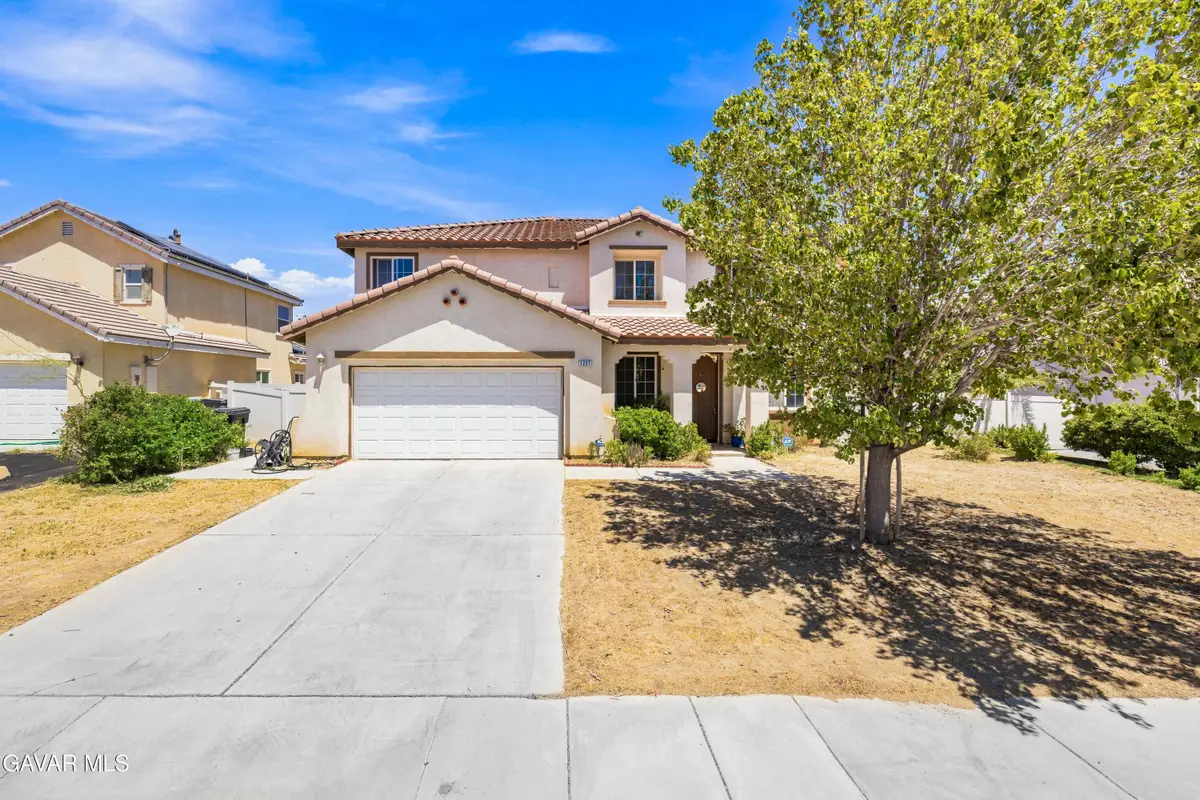 1227 Ayris Avenue, Palmdale, CA 93550 - #1
