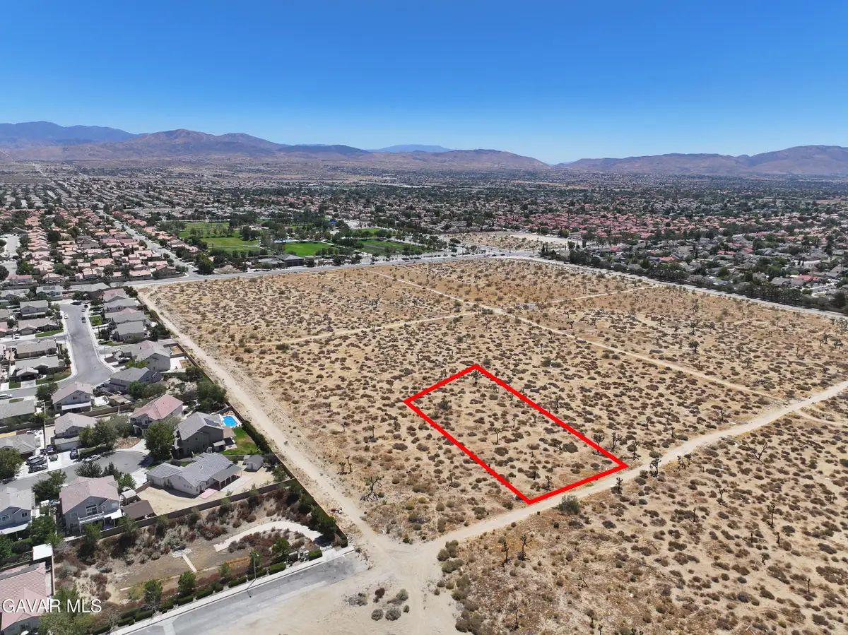 Q 10 Vic Avenue Q10 Vic 57th Ste, Palmdale, CA 93552 - #1