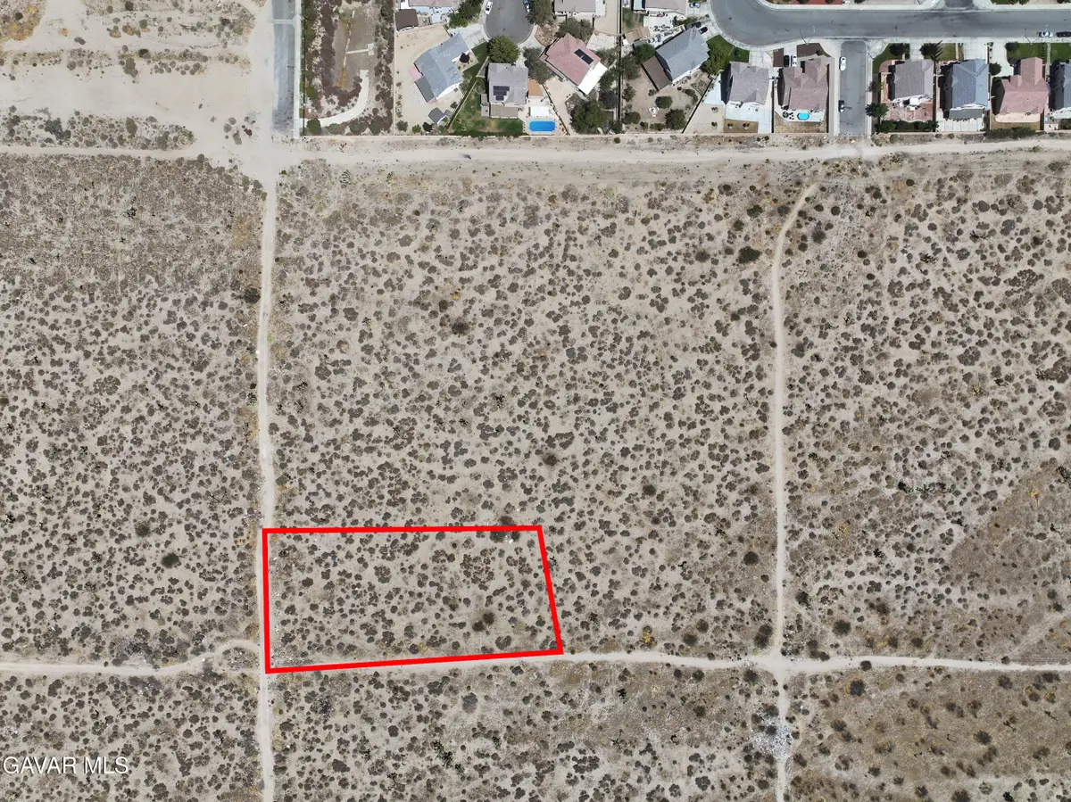 Q 12 Vic Avenue R 57th Ste, Palmdale, CA 93550 - #1