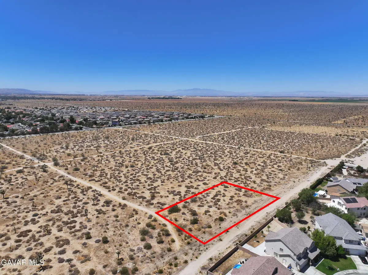 . Vic Avenue R 57th Ste Avenue, Palmdale, CA 93550 - #1