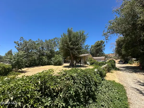 8805 Elizabeth Lake Road, Leona Valley, CA 93551