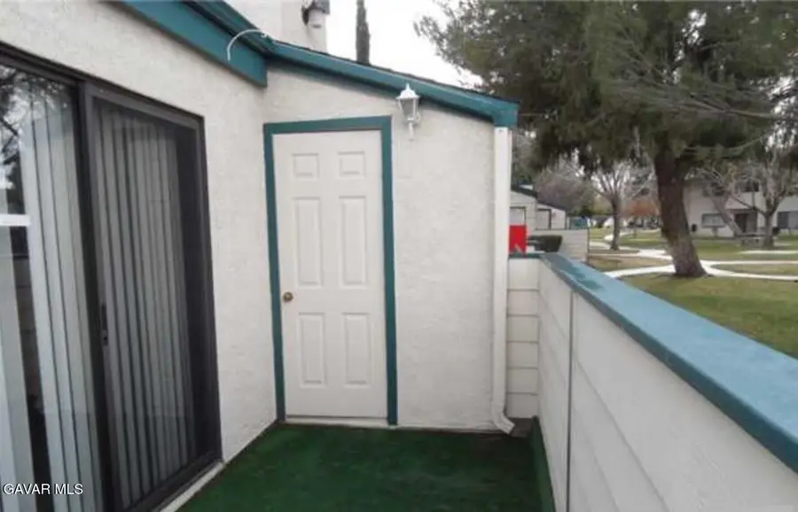 44460 E Vic Avenue M10 90 Stw Street #Apt 3, Palmdale, CA 93551 - #2