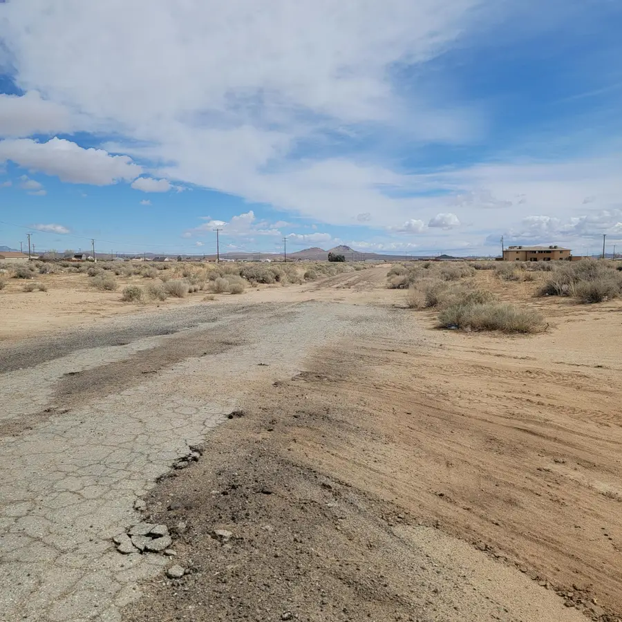 Sherwood Avenue, California City, CA 93505 - #3