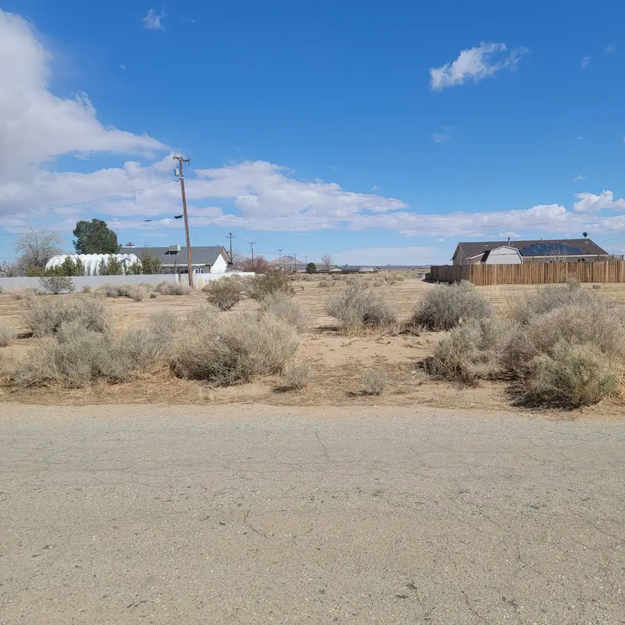 87th Street, California City, CA 93505 - #2