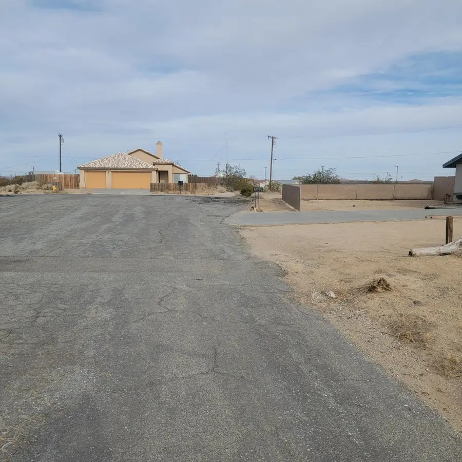 Everett Court, California City, CA 93505 - #2