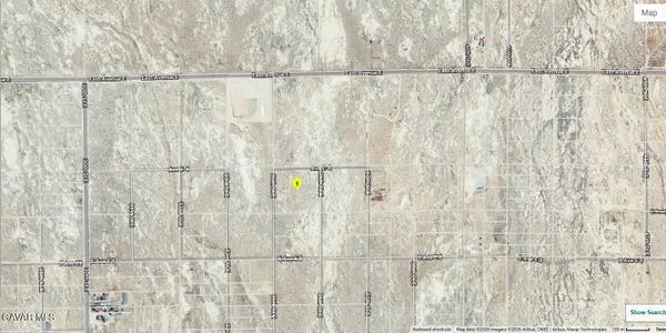 Vic 35 Ste Ave E4, Lancaster, CA 93535