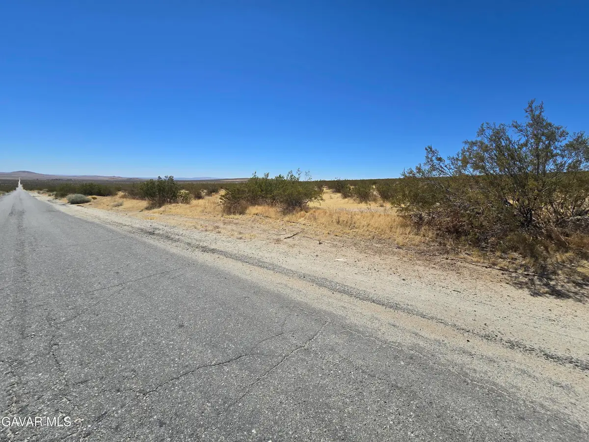 Apn 234-240-02 Twin Buttes Avenue, California City, CA 93505 - #1