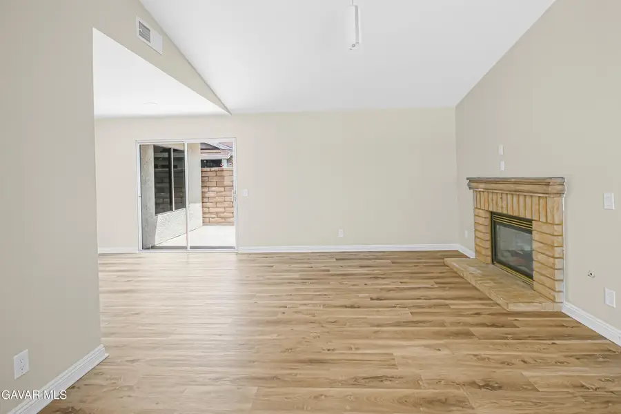 2810 Juniper Drive, Palmdale, CA 93550 - #3