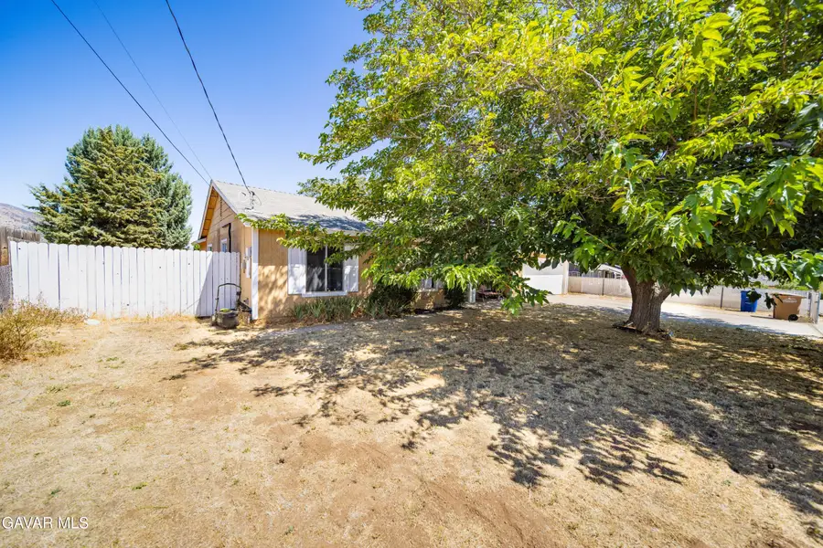 21511 San Gabriel Drive, Tehachapi, CA 93561 - #2